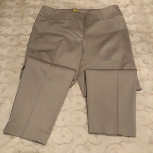 LOFT size 6 cropped pants